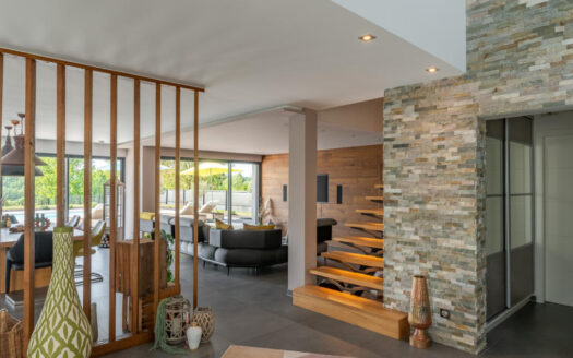 Fabuleuse villa avec la nature pour horizon …