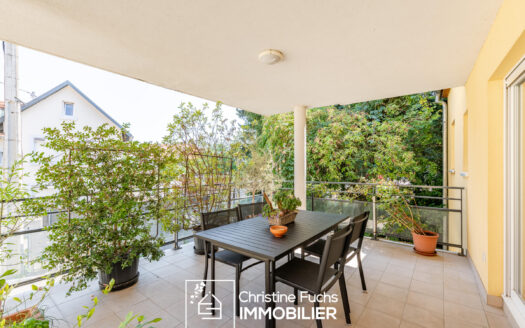 Niederhausbergen – Grand 3 pièces, terrasse, balcon, cave et garage
